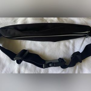 FitKicks FITZIP Active Lifestyle Waist Pack Running Belt, Black